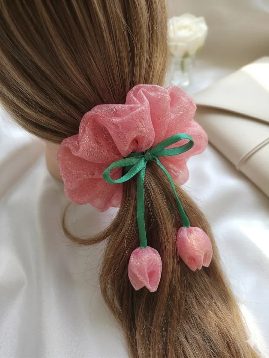 Tulip Scrunchie — 2