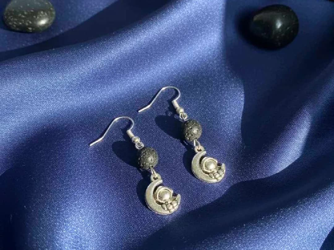 Astronaut space earrings — 1
